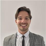 Einsteiger-Unterricht für Grafikprogramme wie Adobe InDesign und Illustrator für jung und alt.